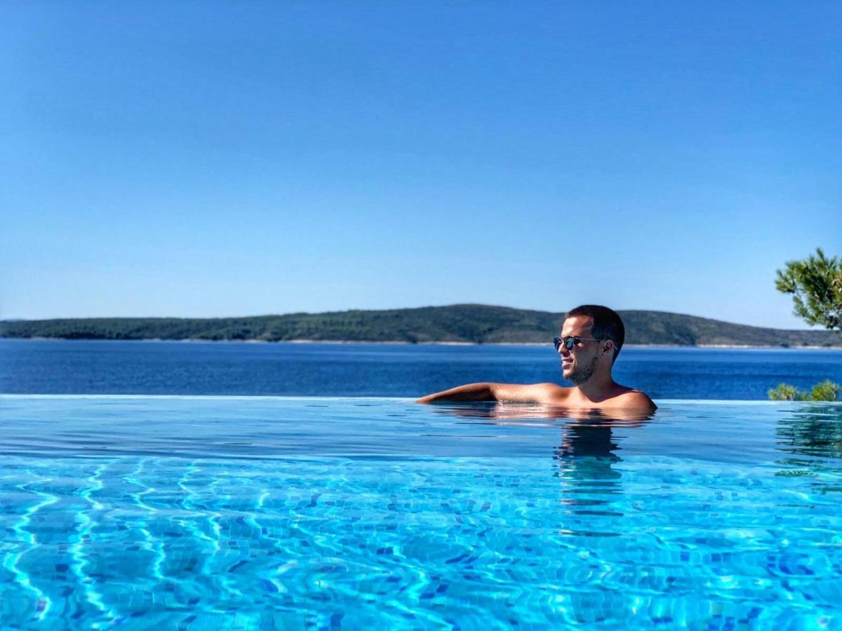 Hotel Skalinada 萨瓦拉 外观 照片